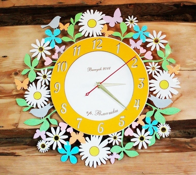 Wooden Wall Clock with Daisy Flowers and Birds Laser Cut File