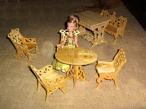 Miniature Wooden Table and Chair of Scroll Saw Pattern Laser Cut File