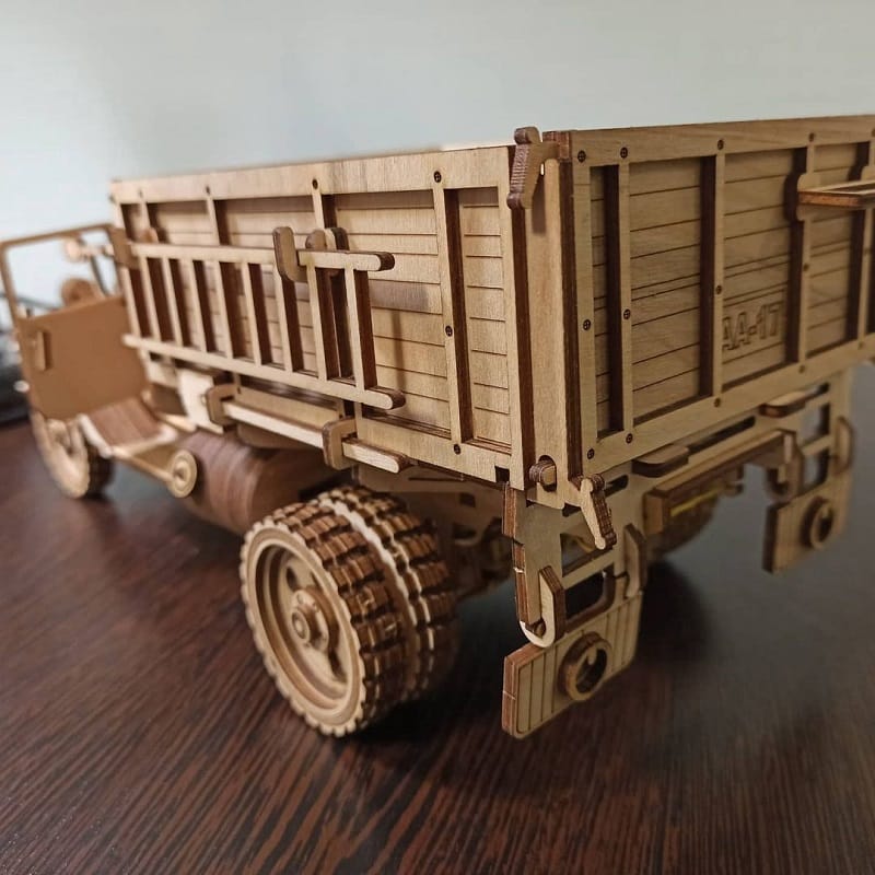 Gaz Truck Wood Construction Model Laser Cut File