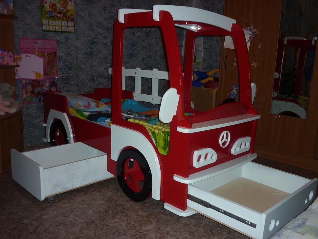 Kids Bus Bed with Storage Drawers Laser Cut File