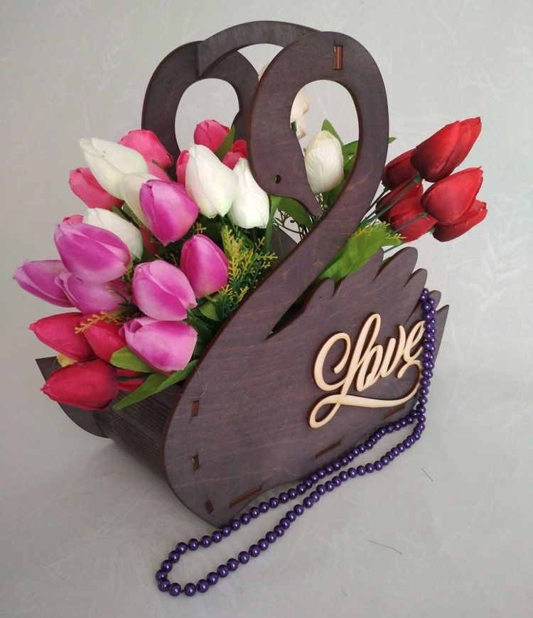 Swan Flower Basket Valentine Day Gift Laser Cut File