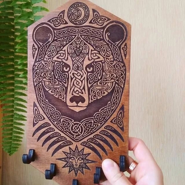 Bear Engraved Wooden Key Holder Laser Cut File