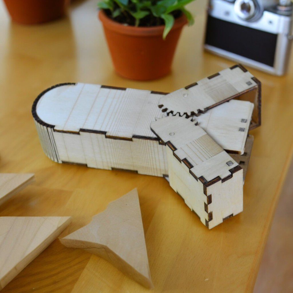 Laser Cut Wooden Eyeglasses Case Box with Gear Hinge Lid Vector