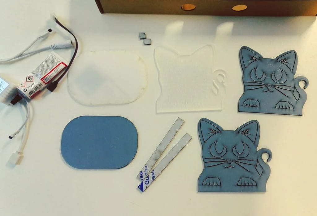 Laser Cut Kitty LED Table Lamp