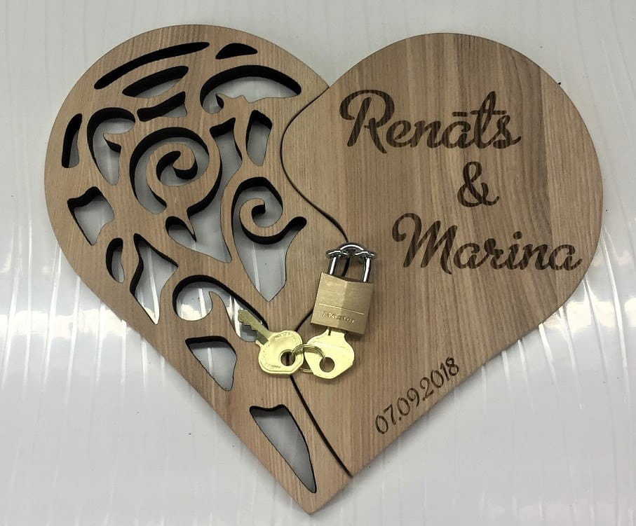 Laser Cut Love Heart Lock Decor for Wedding Decorations