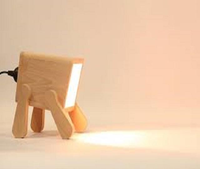 Laser Cut Adjustable Wood Dog Bedroom Desk Lamp