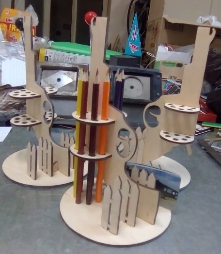 Revolver Shaped Pencil Holder Laser Cut File