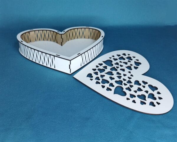 Laser Cut Heart Shaped Wooden Gift Box for Valentines Day