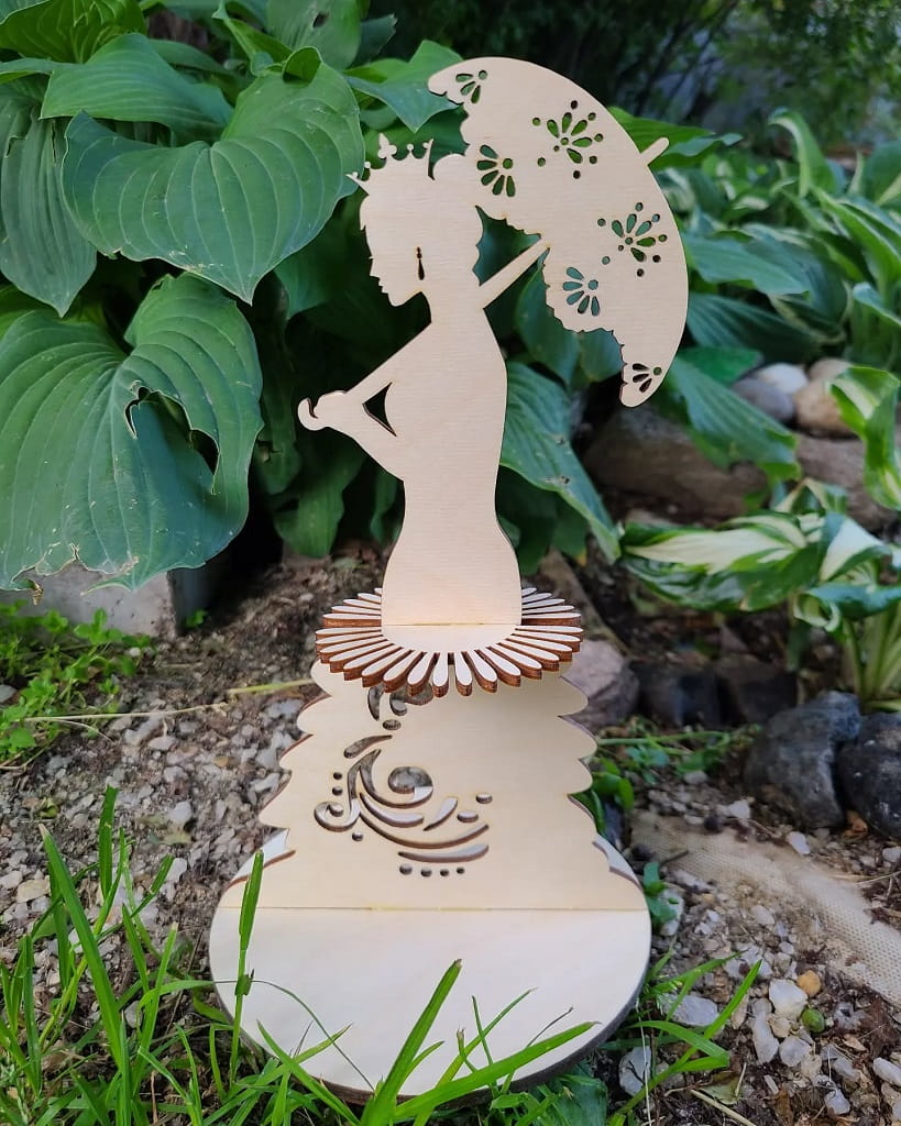 Laser Cut Crown Lady with Umbrella Napkin Holder | Elegant Table Decor