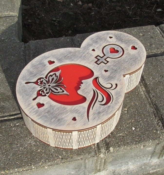Laser Cut Wooden Gift Box for Womens Day