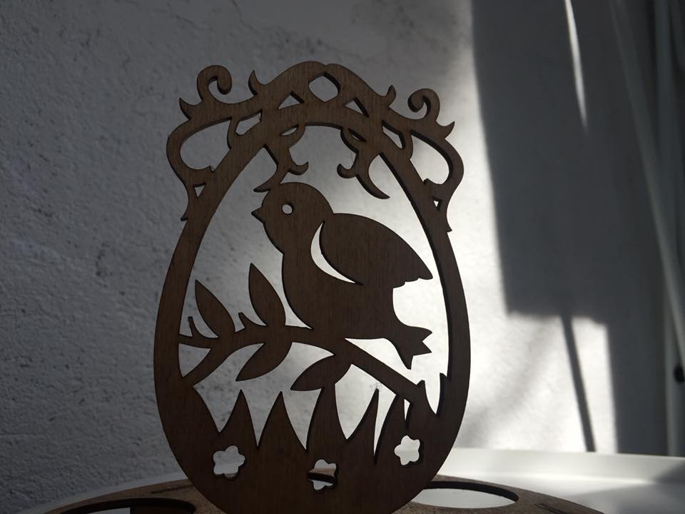 Laser Cut Bird Easter Egg Holder – Festive Spring Decoration
