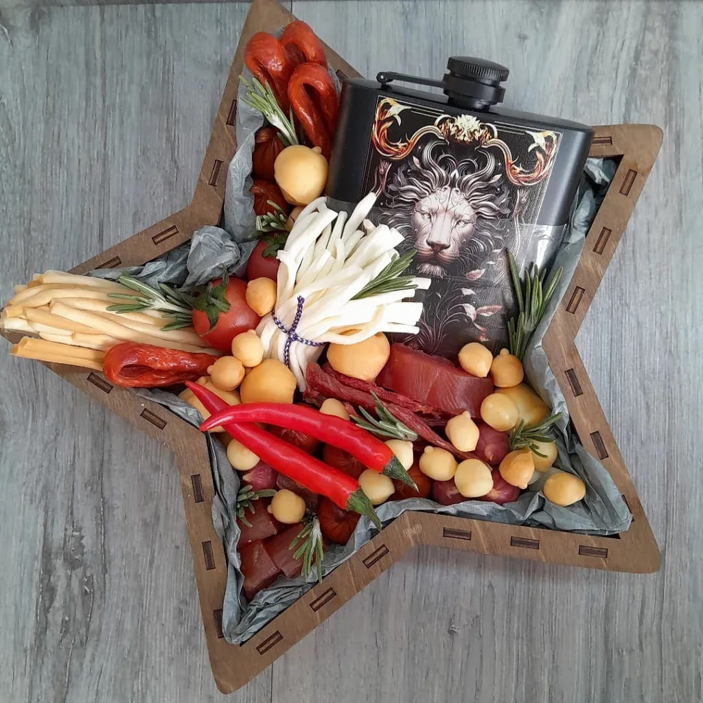Laser Cut Star Shaped Wooden Dry Fruit Gift Box