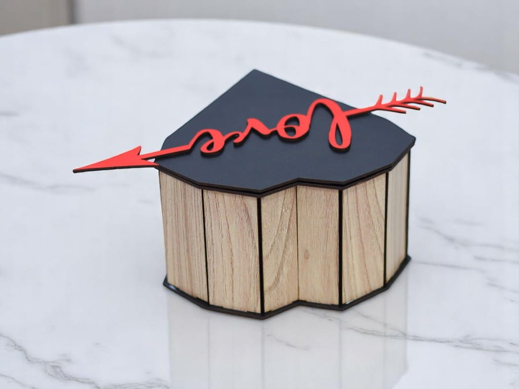 Laser Cut Valentines Day Heart Gift Box