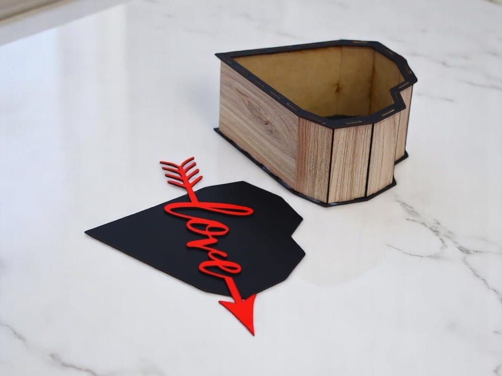 Laser Cut Valentines Day Heart Gift Box