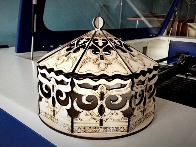 Laser Cut Decorative Wooden Souvenir Box