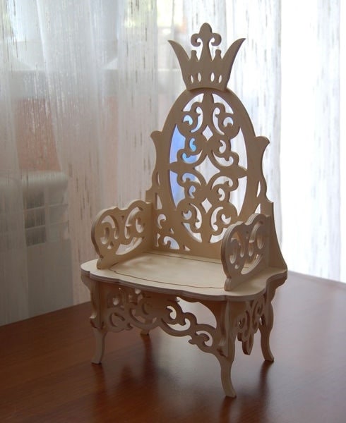 Laser Cut Wooden Kids Crown Chair