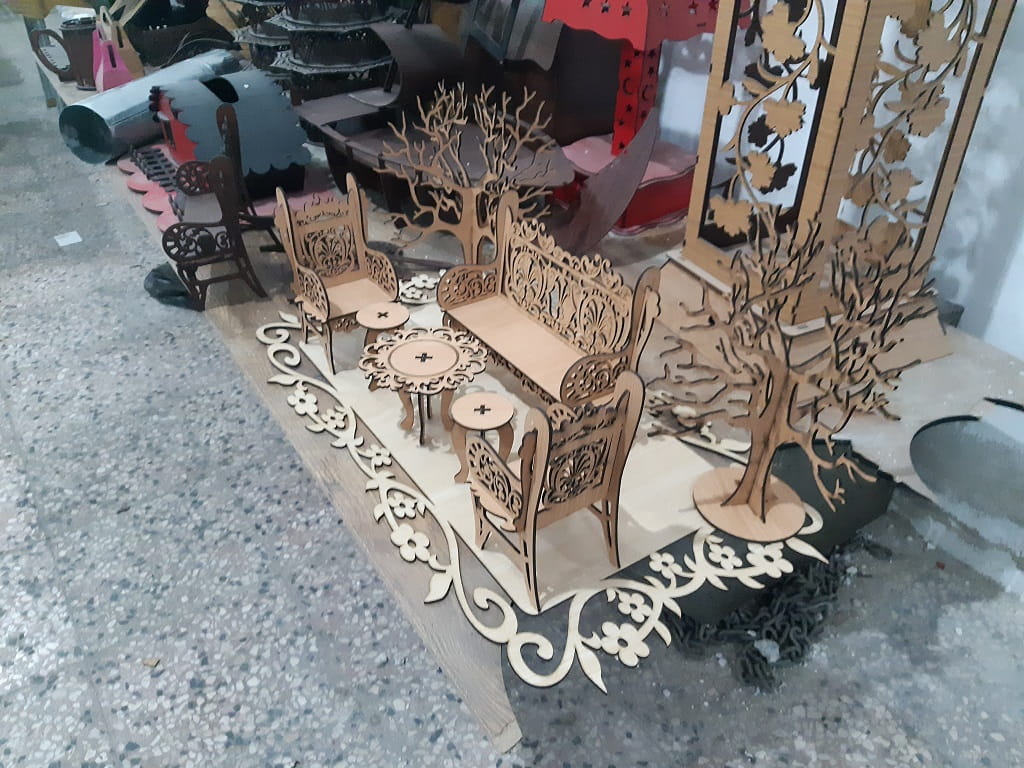 Laser Cut Miniature Bench and Chair Dollhouse Furniture