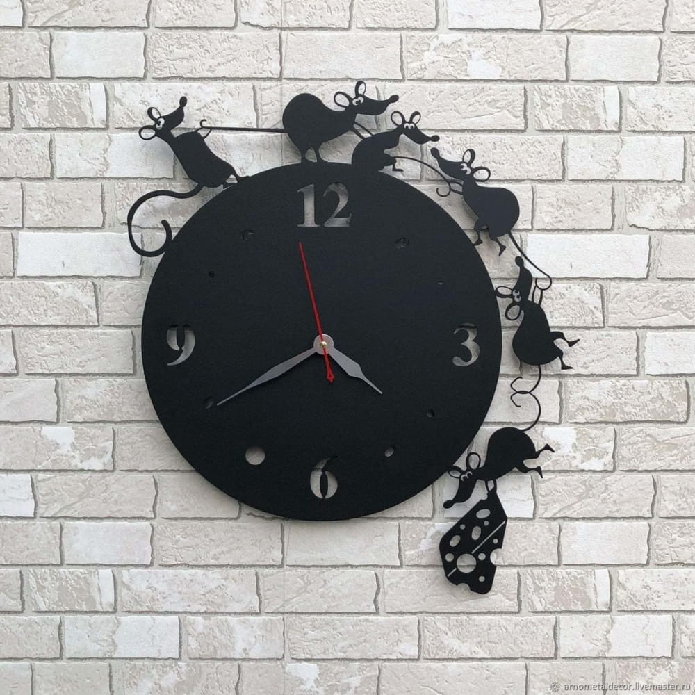 Laser Cut Cute Mouse and Cheese Wall Clock