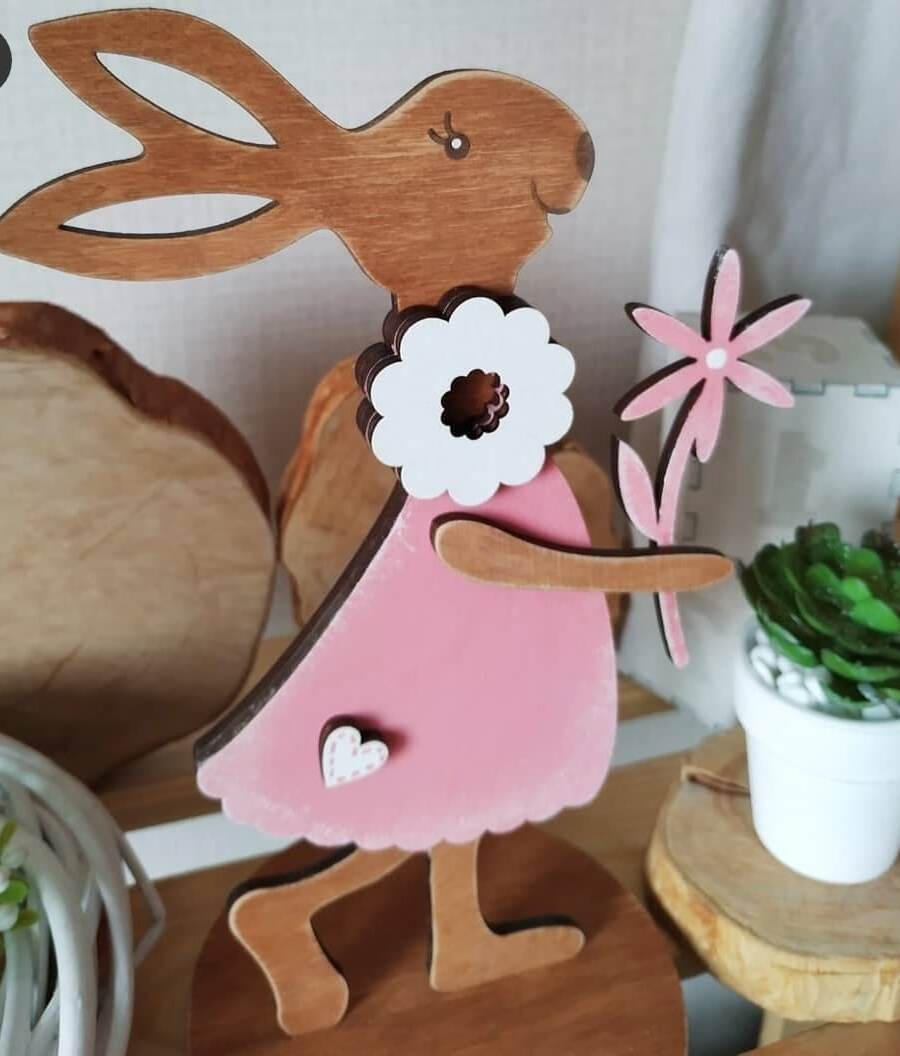 Wooden Easter Hare with Flower 4mm 12cm Laser Cut File