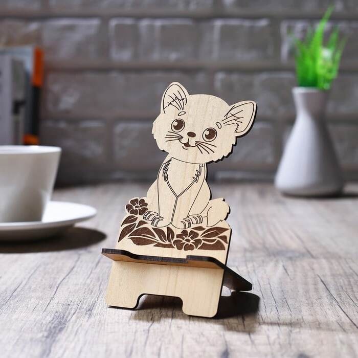 Cute Kitty Phone Holder Stand Laser Cut File