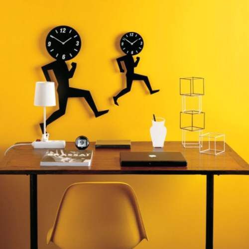 Laser Cut Uomino Running Man Wall Clock