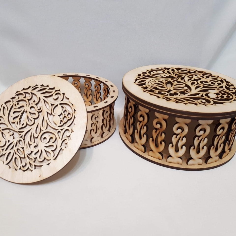 Laser Cut Round Wooden Box with Decorative Lid