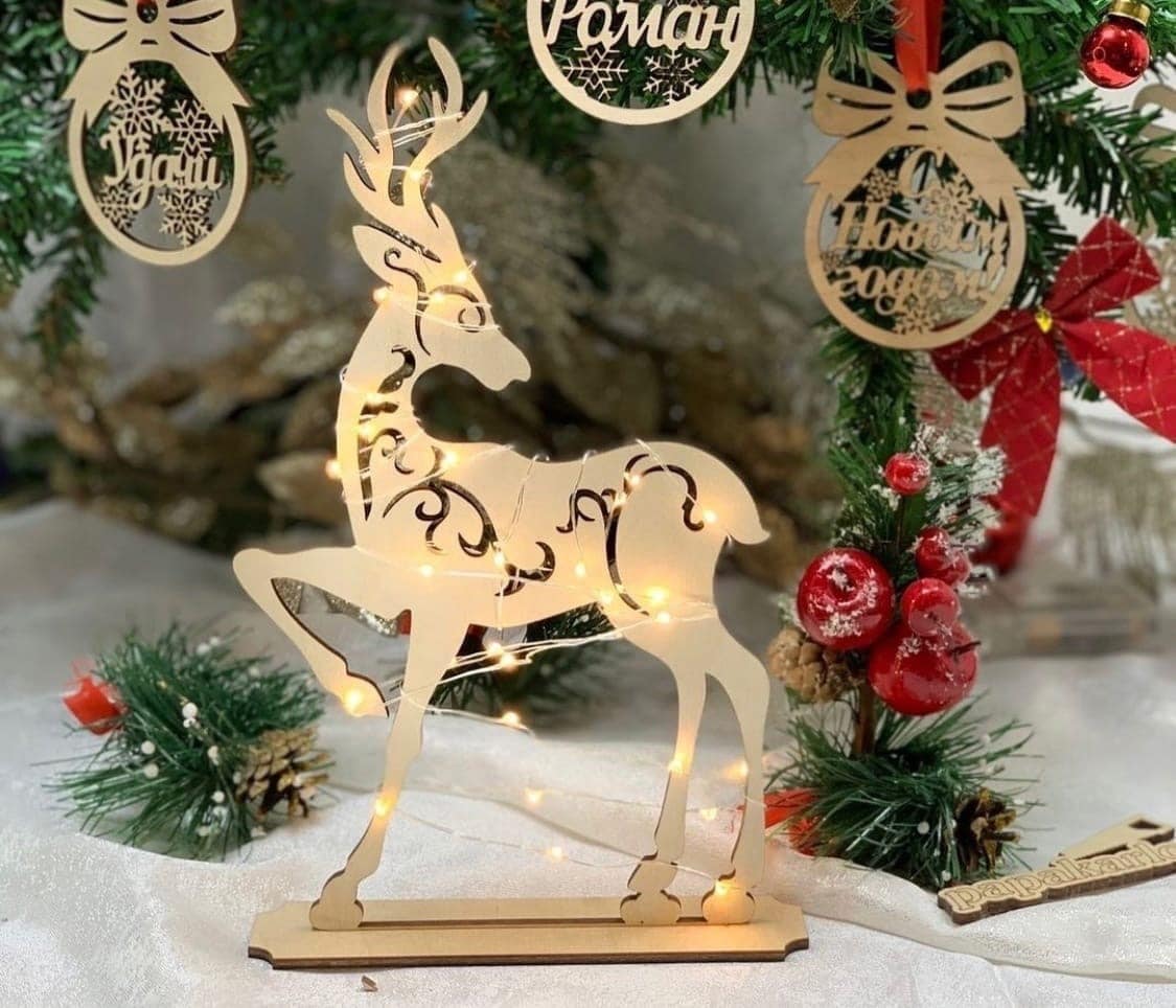Plywood New Year and Christmas Decoration Deer 158cm Laser Cut File