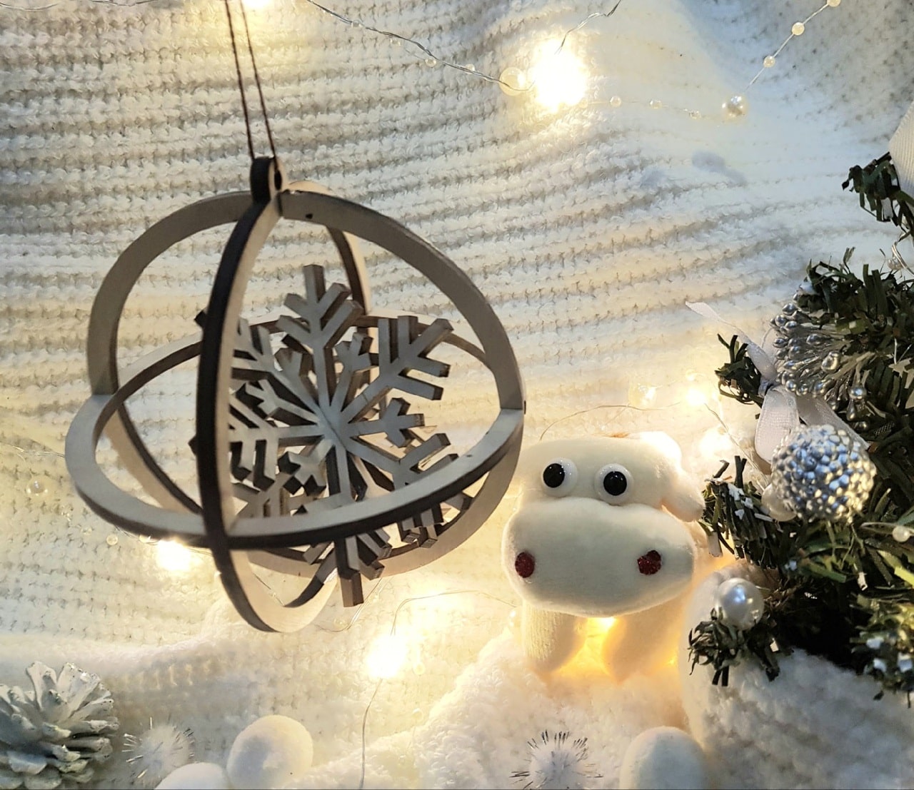 Xmas Snowflake Ball Ornament Laser Cut File