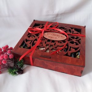 Laser Cut New Year Wooden Gift Box with Hinged Lid
