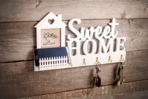 Laser Cut Sweet Home Key Holder with Fence