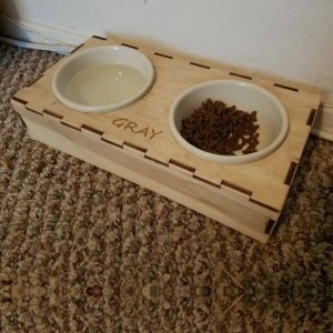 Raised Pet Bowl Stand for Cats and Small Dogs Laser Cut File