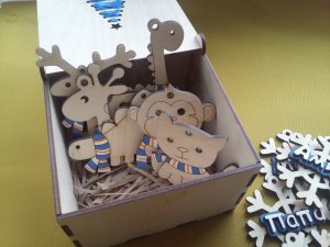 Ribbon Christmas Tree Gift Box with Hanging Toys and Snowflakes Laser Cut File