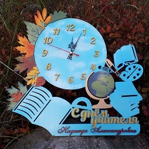 Wooden Wall Clock with Leaves and Globe Gift for Teachers Laser Cut File